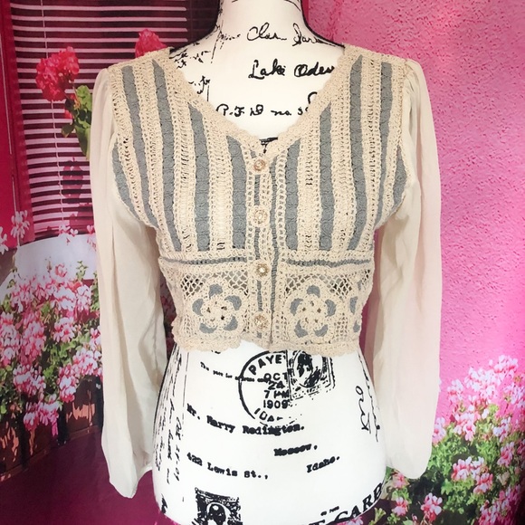 Floral Blouse crochet embroidery cropped French style knit chiffon puff sleeve - Picture 4 of 8